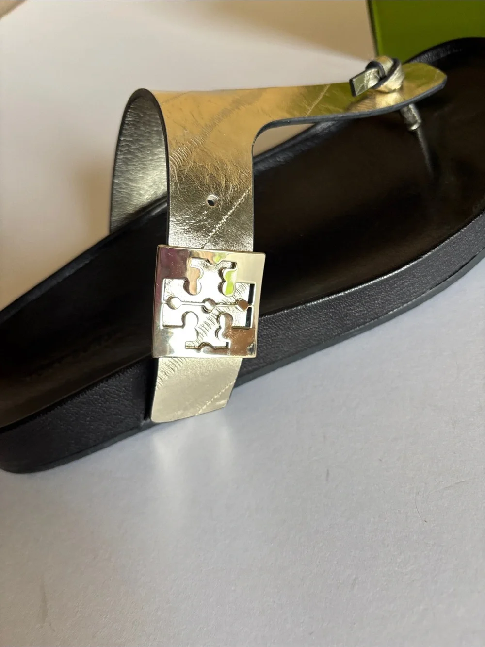 Tory Burch Mellow Thong Sandals In Black